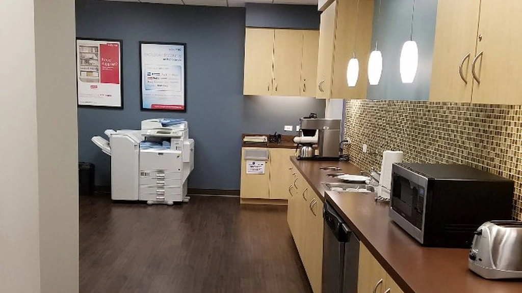 Regus: 19800 MacArthur Boulevard, Suite 300, Irvine, CA, 92612 - Thumbnail 2