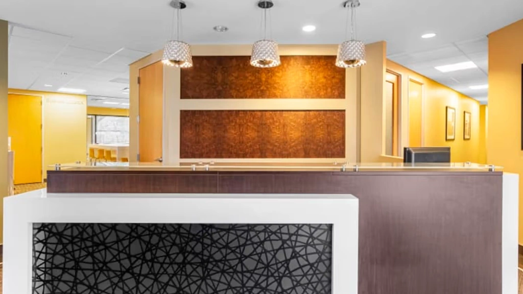 Regus: 100 Horizon Center Boulevard Edgebrook, 1st and 2nd Floor, Hamilton, NJ, 08691 at Regus: 100 Horizon Center Boulevard Edgebrook, 1st and 2nd Floor, Hamilton, NJ, 08691 in Hamilton Township, New Jersey — photo 1 of 4