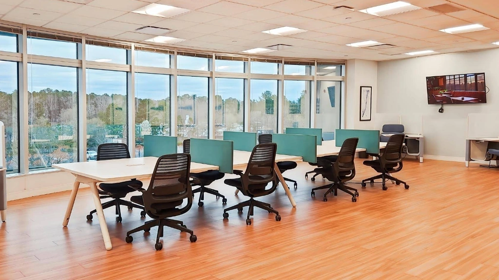 Regus: 2530 Meridian Pkwy, Suite 300, Durham, NC 27713 - Thumbnail 4
