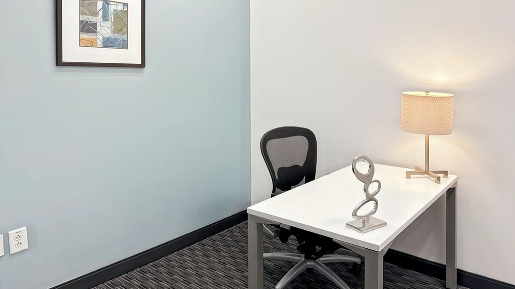 Regus: 4208 Six Forks Road Cap Trust Tower, Suite 1000, Raleigh, NC, 27609 - Thumbnail 4