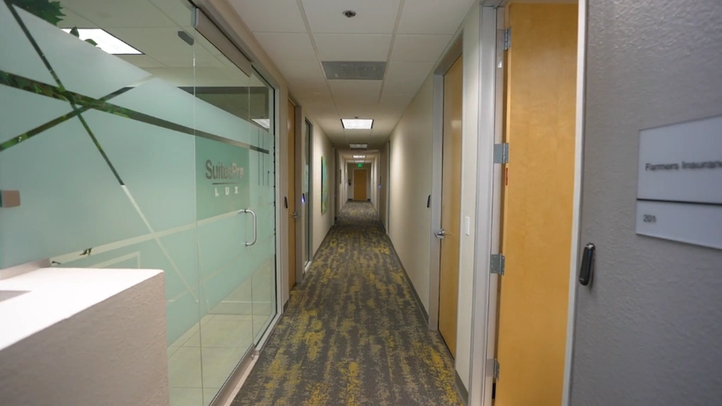 SuitesPro Executive Office Suites: 1260 North Hancock Street ste 102, Anaheim, CA 92807, USA - Thumbnail 3