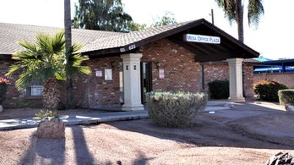 Plaza Executive Suites: 625 W Southern Ave Ste E Mesa, AZ 85210 at Plaza Executive Suites: 625 W Southern Ave Ste E Mesa, AZ 85210 in Mesa, Arizona — photo 1 of 3