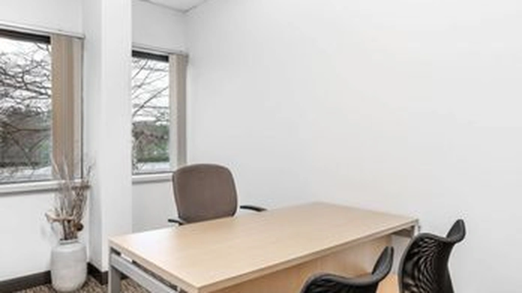 Regus - Melville Broadhollow Center: 200 Broadhollow Road, Suite 207, Melville, NY, 11747 - Thumbnail 3