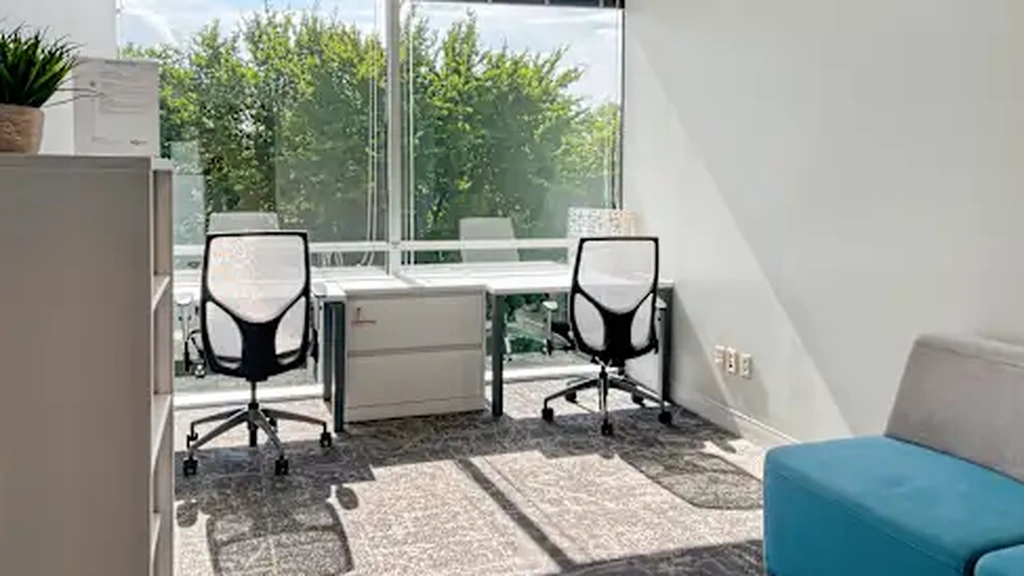 Regus: 6000 Poplar Ave., Suite 250, Memphis, TN 38119 - Thumbnail 2
