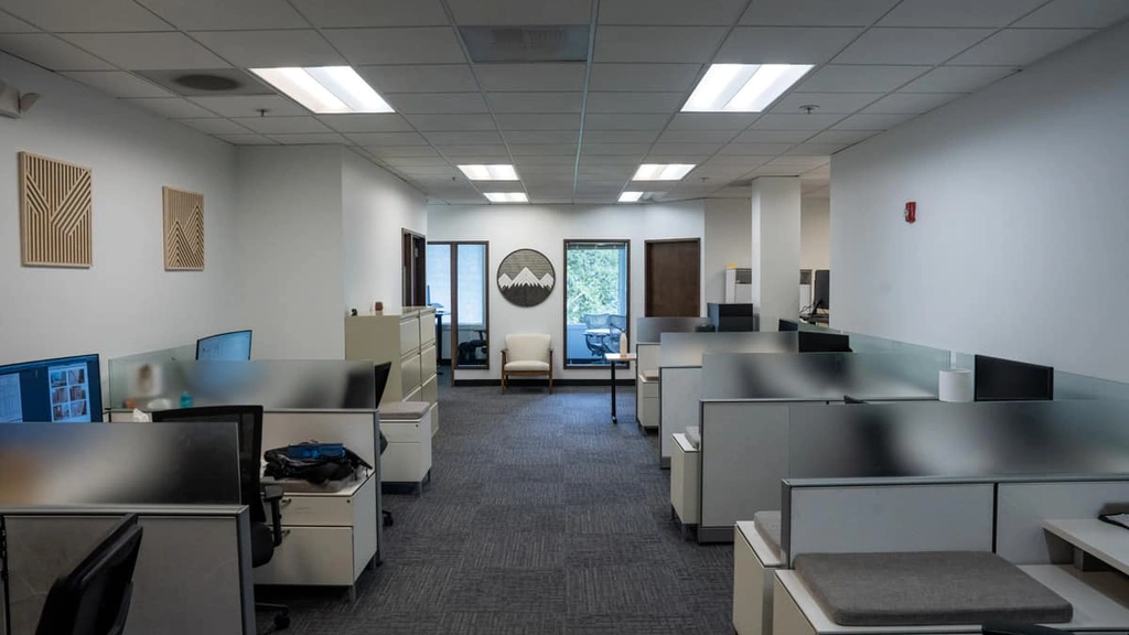 extraSlice: 3150 Richards Rd., #170, Bellevue, WA 98005 at extraSlice: 3150 Richards Rd., #170, Bellevue, WA 98005 in Bellevue, Washington — photo 1 of 2