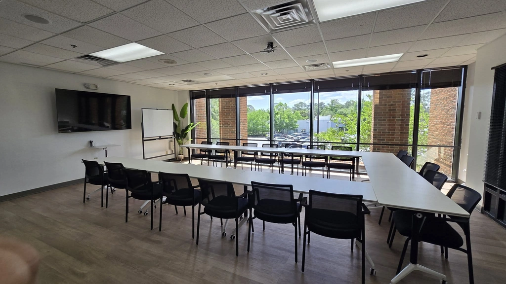 Kuna CoWorking: 9428 Baymeadows Rd., Suite 502, Jacksonville, FL 32256, USA at Kuna CoWorking in Jacksonville, Florida — photo 1 of 3