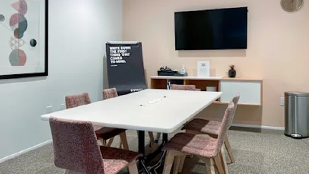Spaces USA: 4509 Creedmoor Rd., Suite 201, Raleigh, NC 27612 - Thumbnail 3