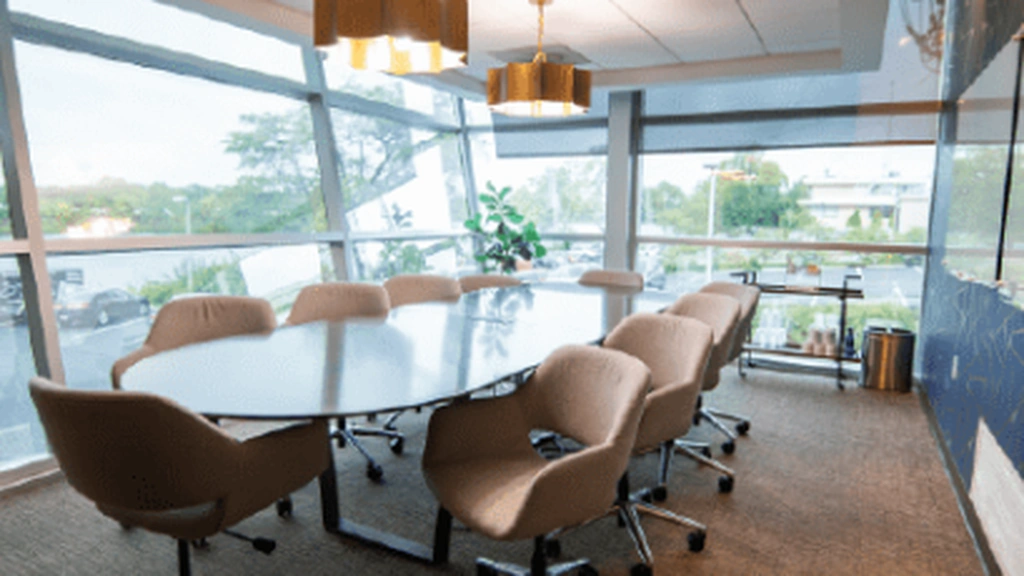 Versa Works: 1201 Dublin Rd, Columbus, OH 43215, USA - Thumbnail 2