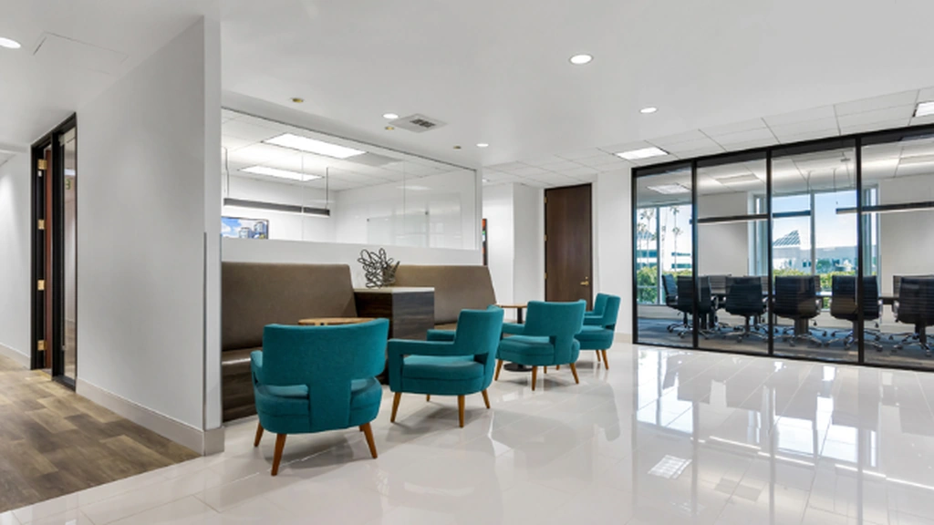 Premier Workspaces: 3780 Kilroy Airport Way, Suite 200, Long Beach, CA 90806 - Thumbnail 2