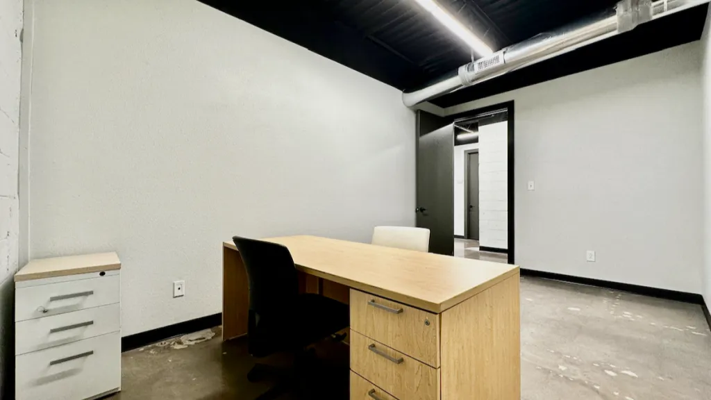 Private Office: Day Pass - Thumbnail 2