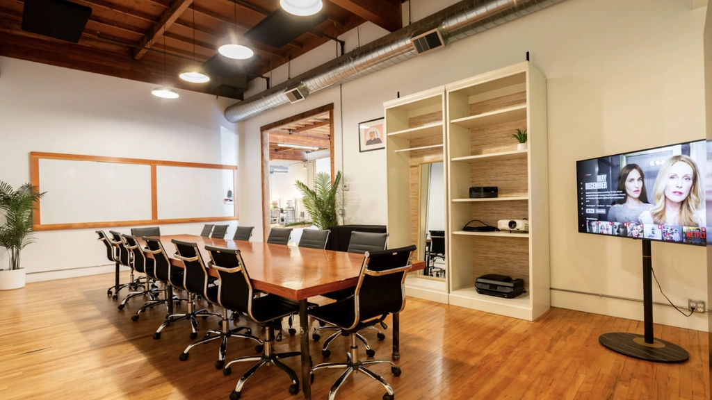 Conference room - Thumbnail 2