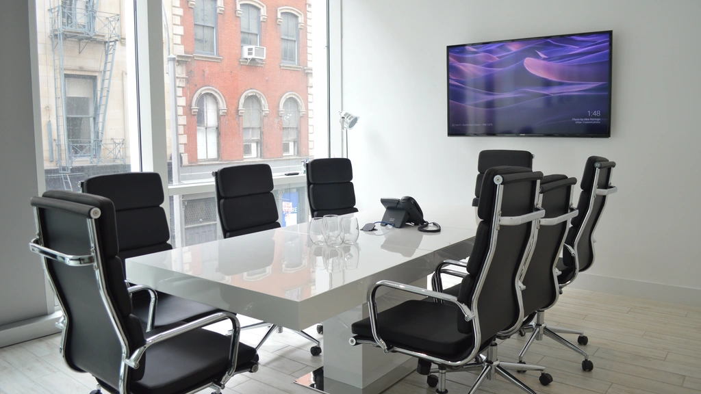 Bright Conference room in SoHo - Media 1