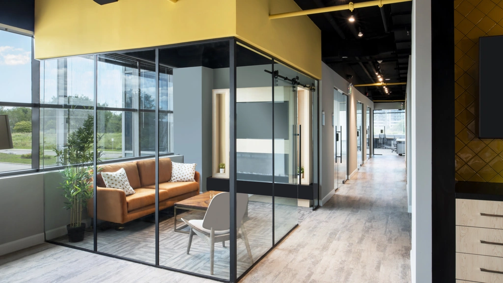 Beautiful Industrial Event Space Near Richmond Hill/ Markham at Venture X - Richmond Hill in Richmond Hill, Ontario — photo 1 of 4