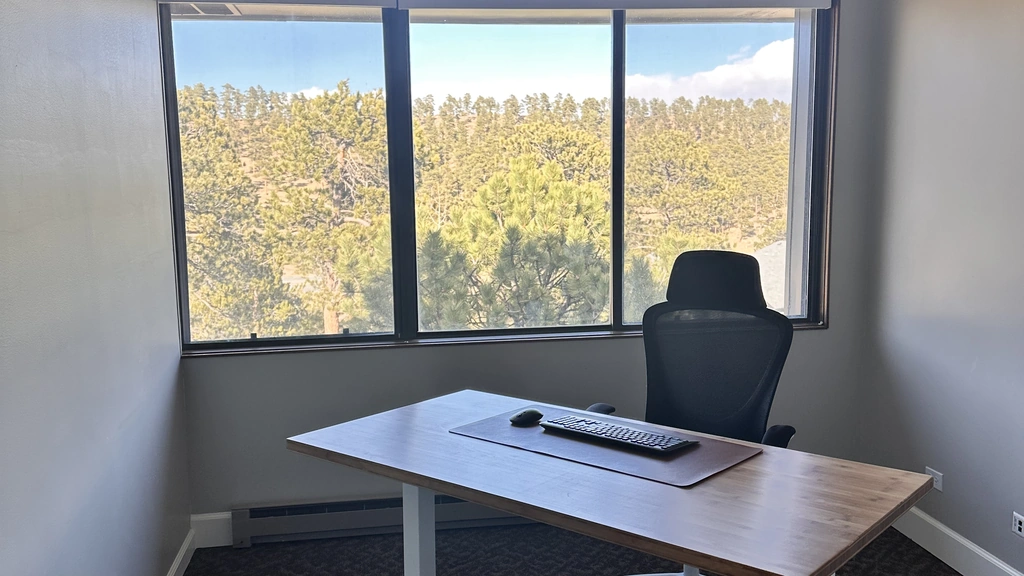 Day Office - One Person - Media 1
