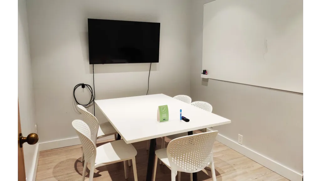 5-Seater Meeting Room  - Thumbnail 2