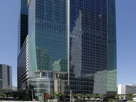 Regus - Wells Fargo Plaza: 333 Southeast 2nd Avenue Downtown Miami, Suite 2000, Miami, FL, 33131, USA - Thumbnail 2