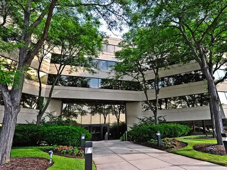 Regus: 5 Revere Drive Suite 200, Northbrook, IL, 60062, USA - Thumbnail 2