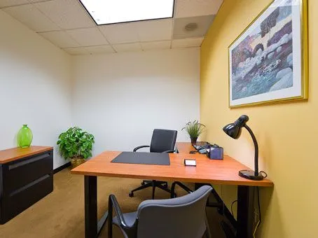 Regus: 10 S Riverside Plaza #875, Chicago, IL 60606, United States - Thumbnail 4