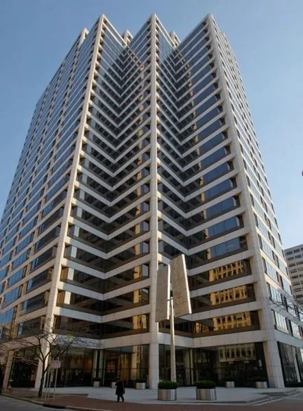 Regus - PNC Center: 201 East Fifth Street Central Business District, Suite 1900, Cincinnati, OH, 45202, USA - Thumbnail 2