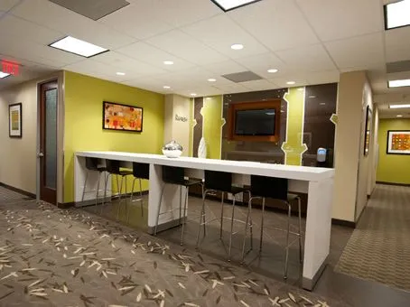 Regus - Cranford Business Park: 20 Commerce Drive, Suite 135, Cranford, NJ, 07016, USA - Thumbnail 3