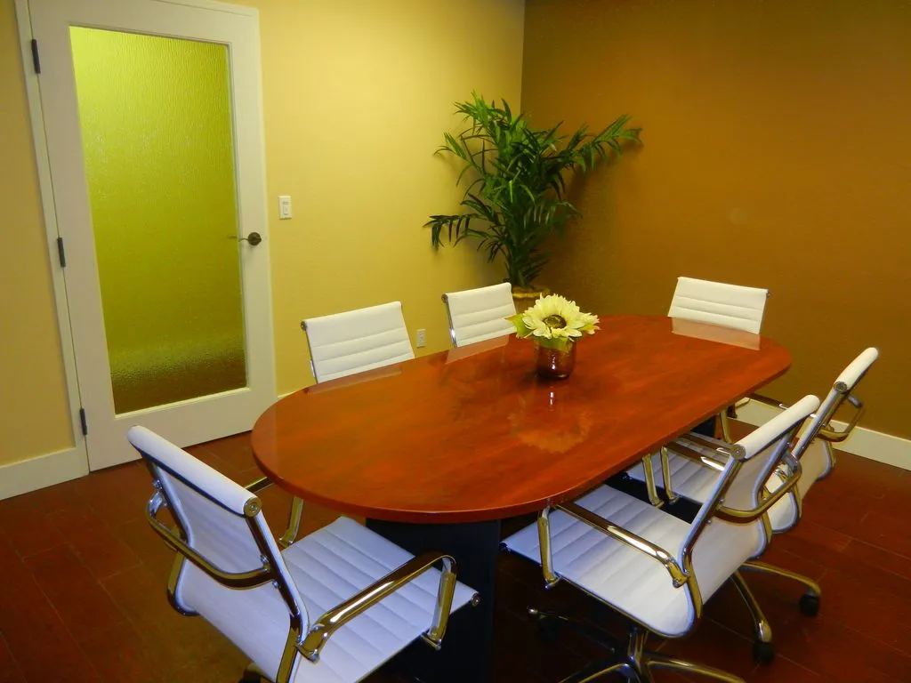 Sandhill Executive Suites - Thumbnail 3