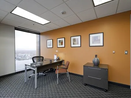 Regus: 999 Waterside Drive Dominion Tower, Suite 2525 and 2600, Norfolk, VA, 23510, USA - Thumbnail 4