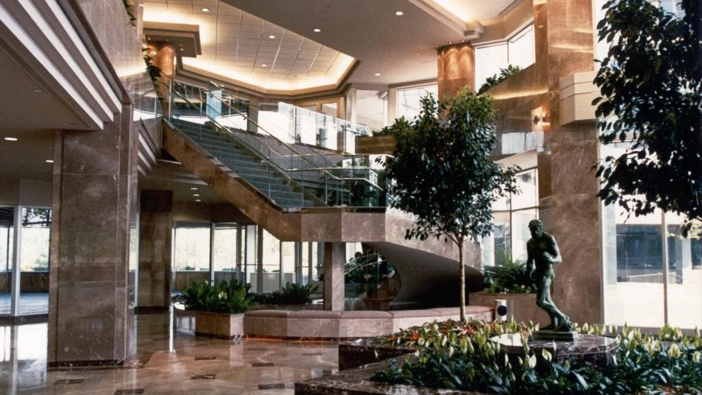 Intelligent Office of Bloomington - Thumbnail 4