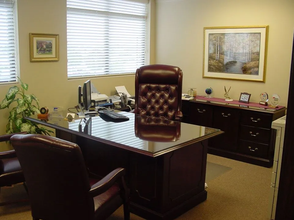 All American Business Centers - Lakeside Circle - Sterling Heights - MI - Thumbnail 2