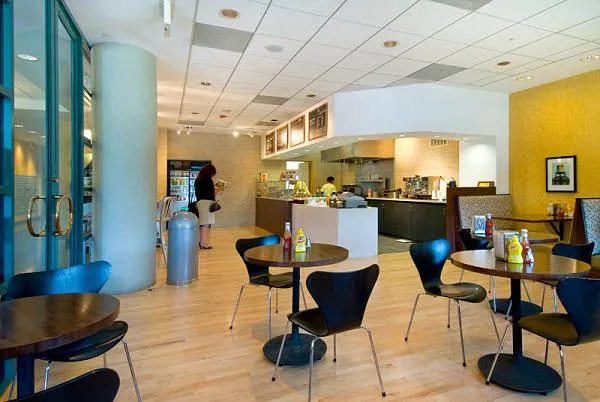 Bayshore Business Center - Thumbnail 2
