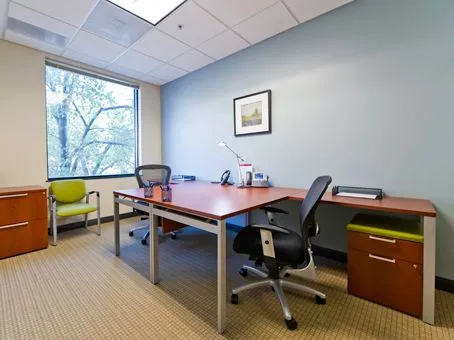 Regus: 435 Nichols Road Country Club Plaza, Suite 200, Kansas City, MO, 64112 - Thumbnail 2