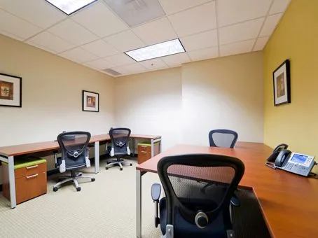 Regus: 435 Nichols Road Country Club Plaza, Suite 200, Kansas City, MO, 64112 - Thumbnail 4