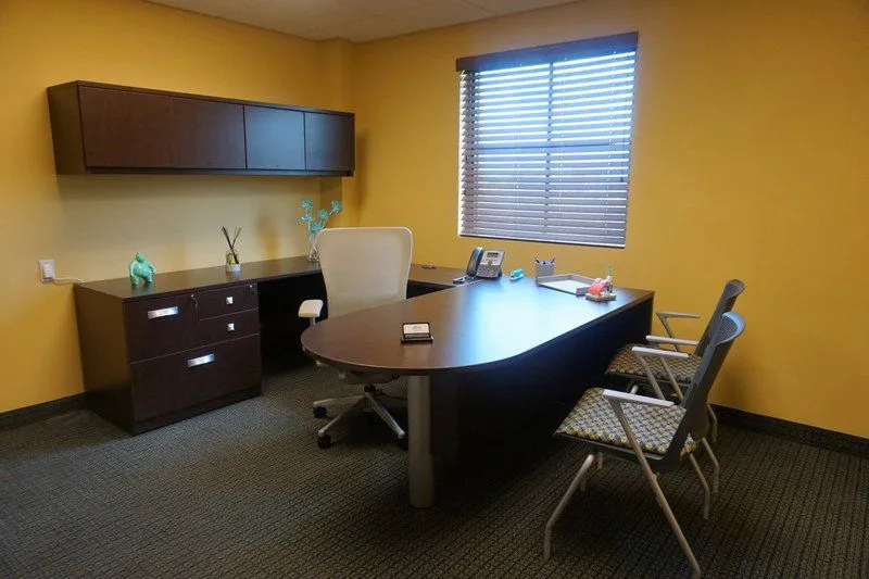 Office 55 - Thumbnail 4