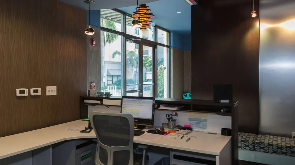 Office 55 - Thumbnail 2