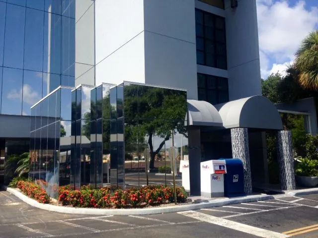 Fairway Executive Suites - Thumbnail 4