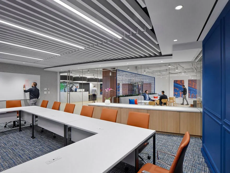Carr Workplaces: 5425 Wisconsin Ave., Suite 600, Chevy Chase, MD 20815 - Thumbnail 3