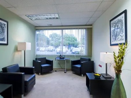 Regus: 80 Orville Drive, Suite 100, Bohemia, NY, 11716 - Thumbnail 2