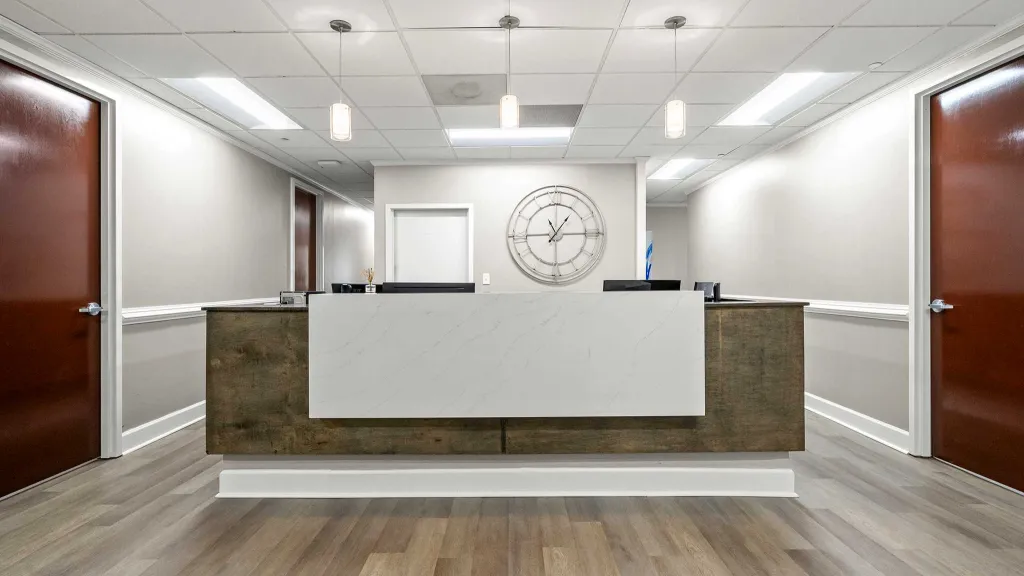 Meeting Room - Thumbnail 3